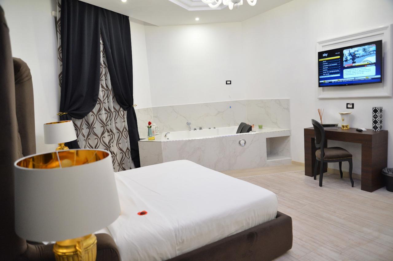 Escape Luxury Suite - Ca Domus Collection Roma Exterior foto